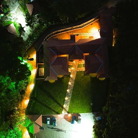 Parampara Resort By Malnadstays Kalasa Buitenkant foto